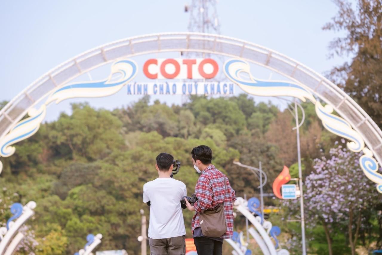 Coto Center Homestay Dao Co To Exterior foto